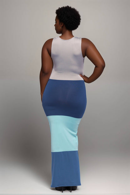 PLUS SIZE Sleeveless color block maxi dress